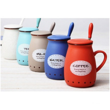 Promotional Creative Ceramic Mug with Silicone Lid. Breakfast Coffee Cup